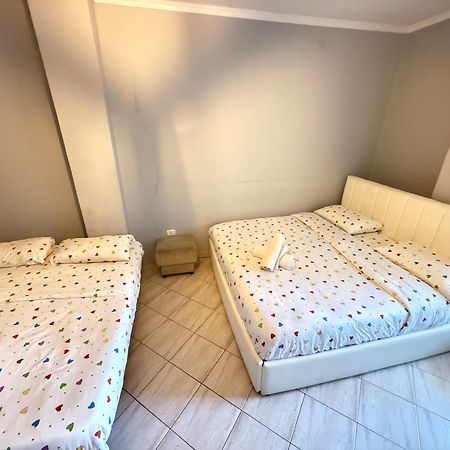 Dioras Apartment. ติรานา ภายนอก รูปภาพ