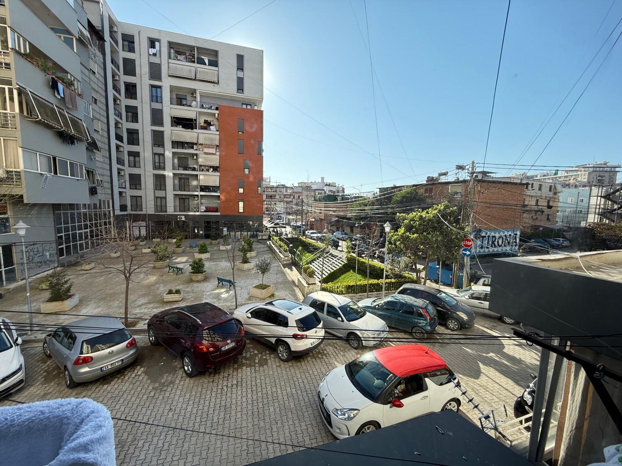 Dioras Apartment. ติรานา ภายนอก รูปภาพ